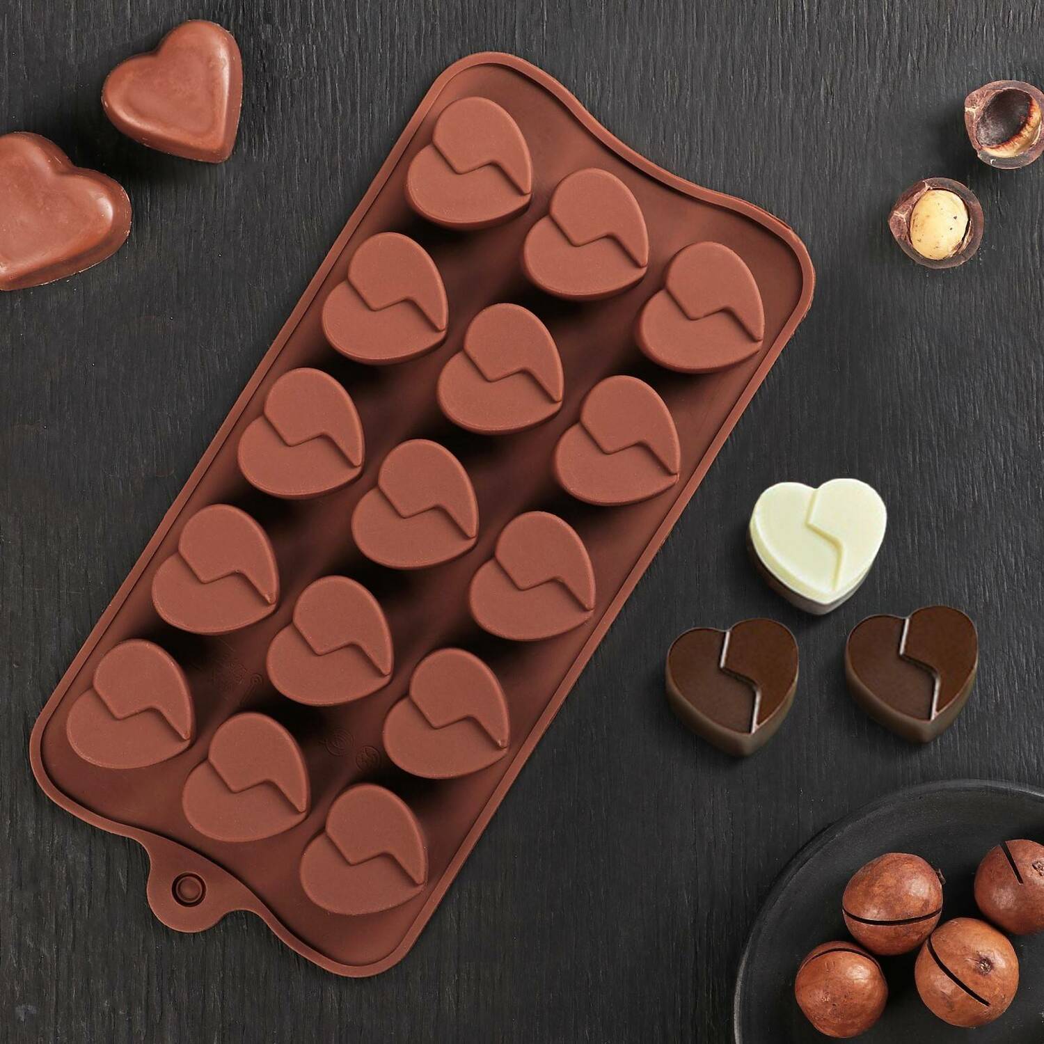 Форма для льда и шоколада «Сердце», 21×10 см, 15 ячеек, цвет шоколадный
