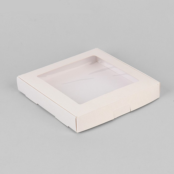 Коробка самосборная, с окном, 16×16×3 см
