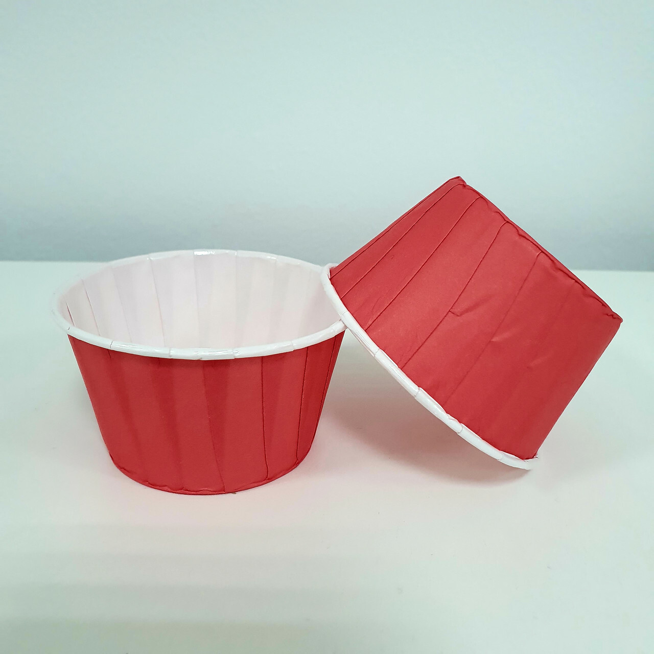 Формы бумажные «Маффин», 50×40 мм, с ламинацией (Красные)