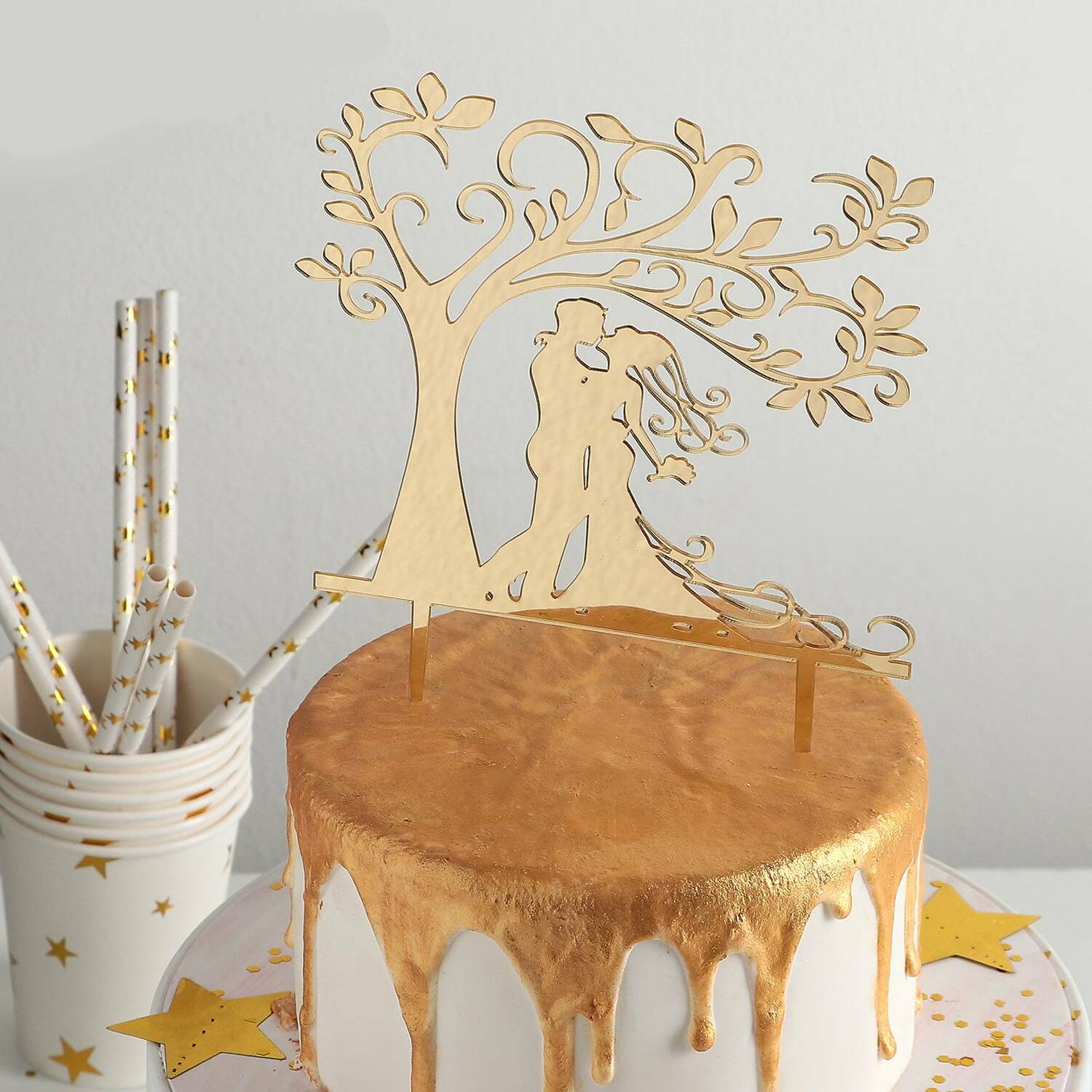 Топпер на торт 13.5×15 см «Свадьба в саду», цвет золото